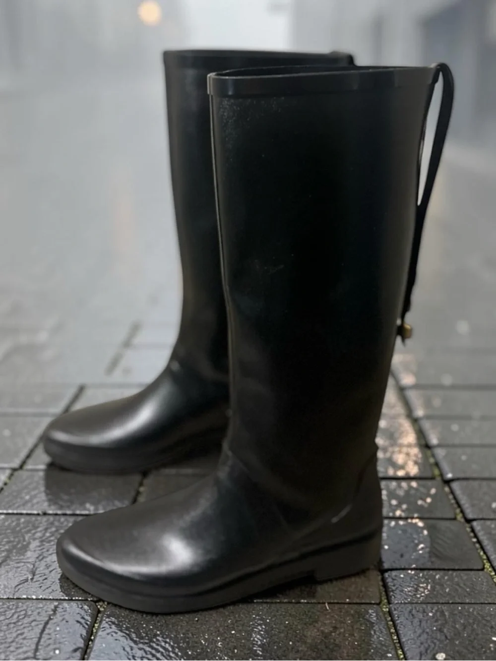 Stuart Weitzman Black Tall Waterproof Rain Boots Excellent Condition